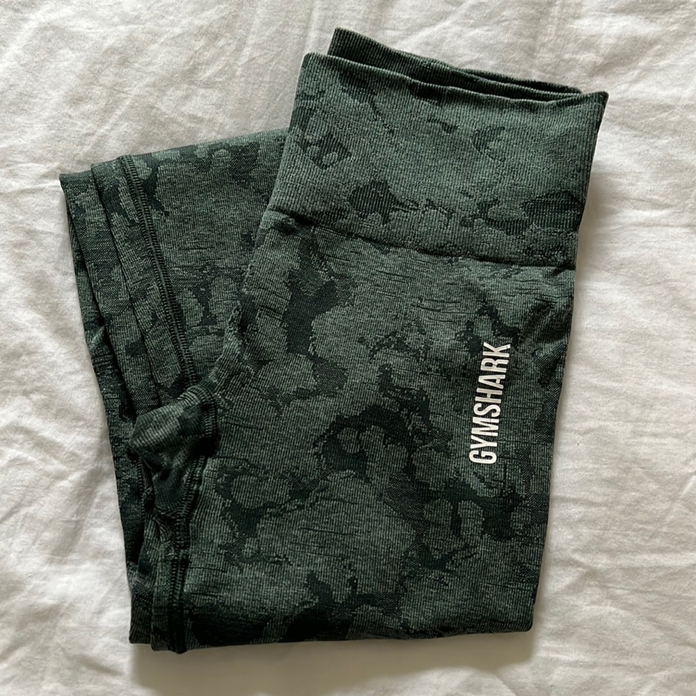 Gymshark adapt seamless green camo